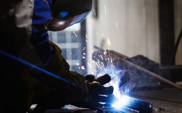 CRM et industrie métallurgique : Les bénéfices d’une gestion client optimisée