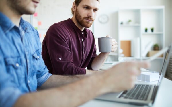 Vitrine en ligne: mettre en avant votre entreprise grâce à un site internet ?